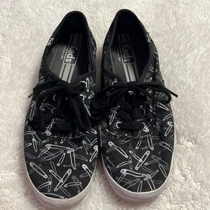 Keds Black White Safety Pin
Sneakers Lace Up Flats Casual Shoes